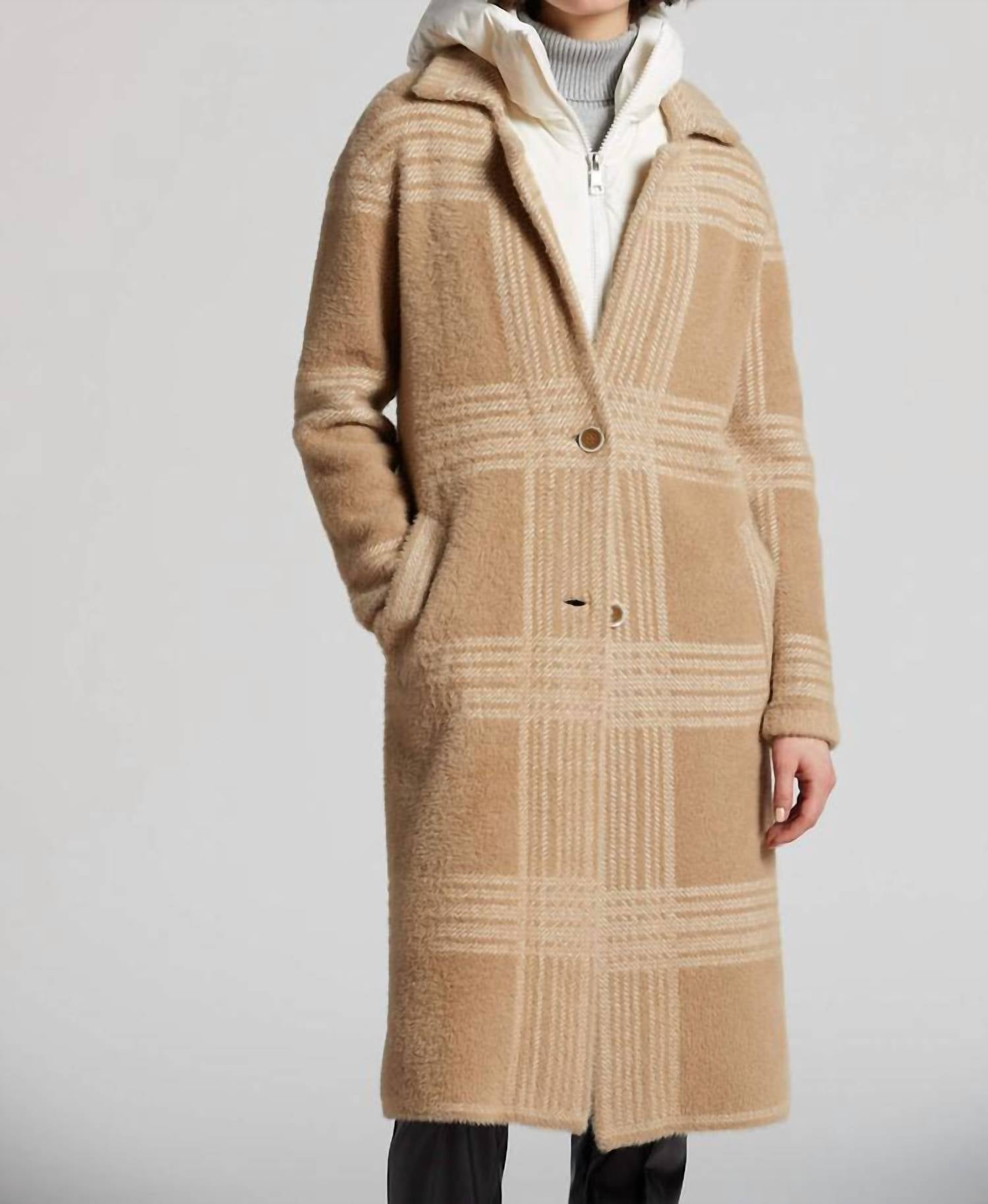 

Длинное пальто Lori цвета мокко Adroit Atelier, цвет mocha