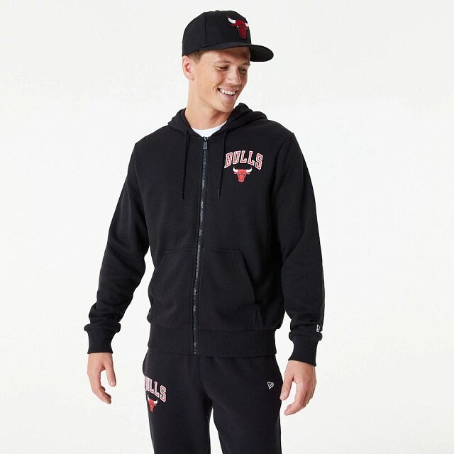 

Толстовка New Era NBA Essentials Chicago Bulls Full Zip, черный
