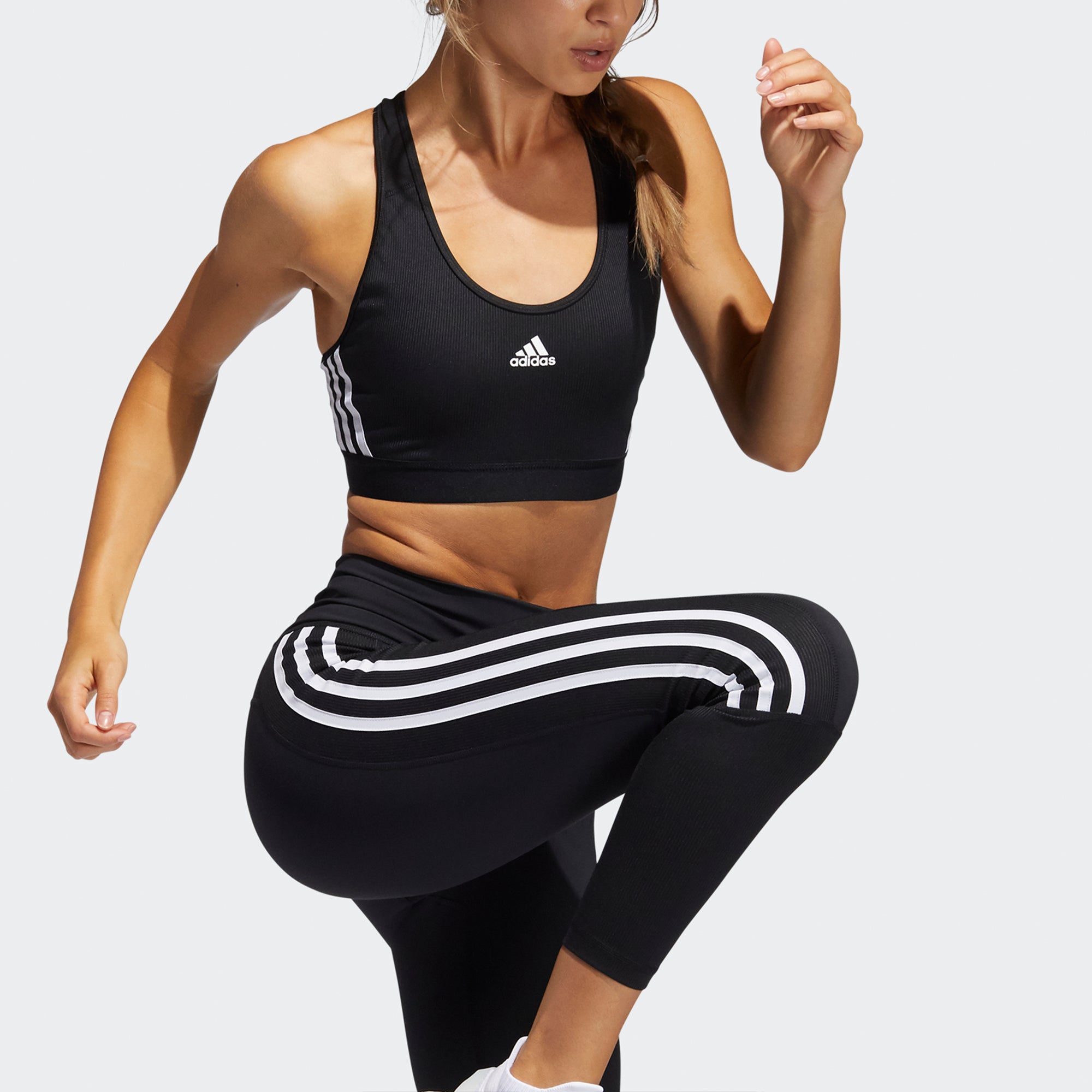 Бюстгальтер (WMNS) adidas Believe This 3-Stripes Medium Support Rib Bra Asia Sizing 'Black White' — фото 4