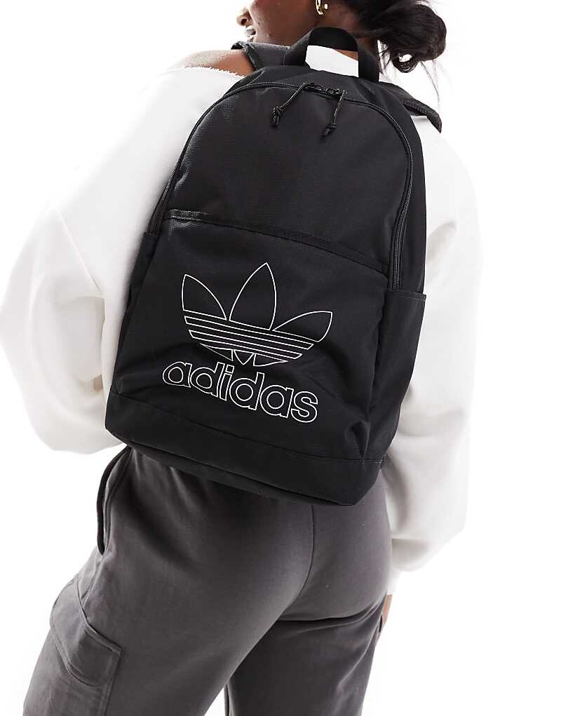 

Черный рюкзак adidas Originals Adicolor