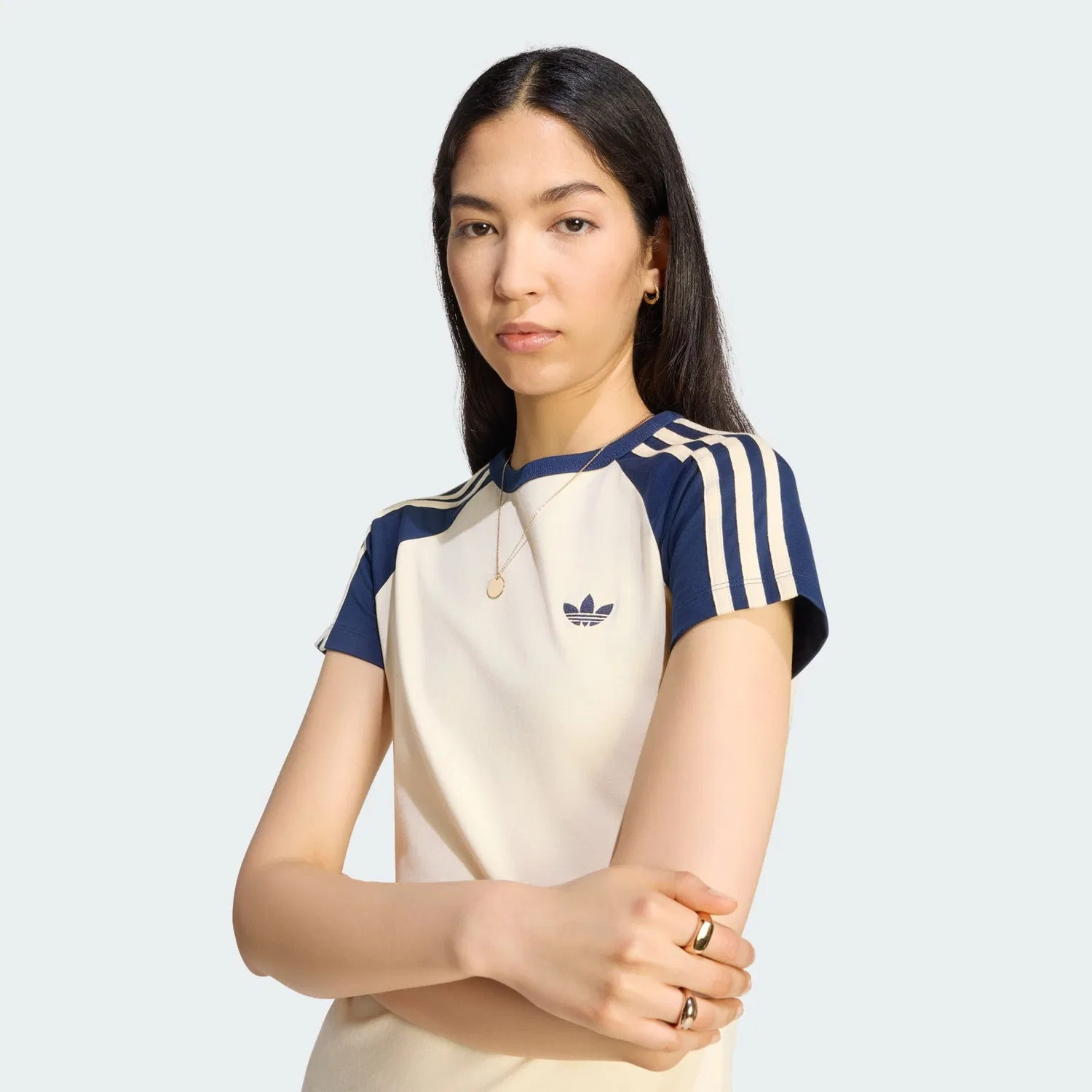 Футболка Adidas Originals Sst кремового цвета — фото 4