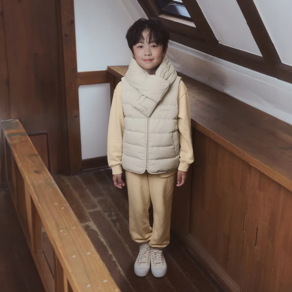 Детские графические джоггеры цвета сливочного масла от Snowpeak Apparel Kids — фото 2
