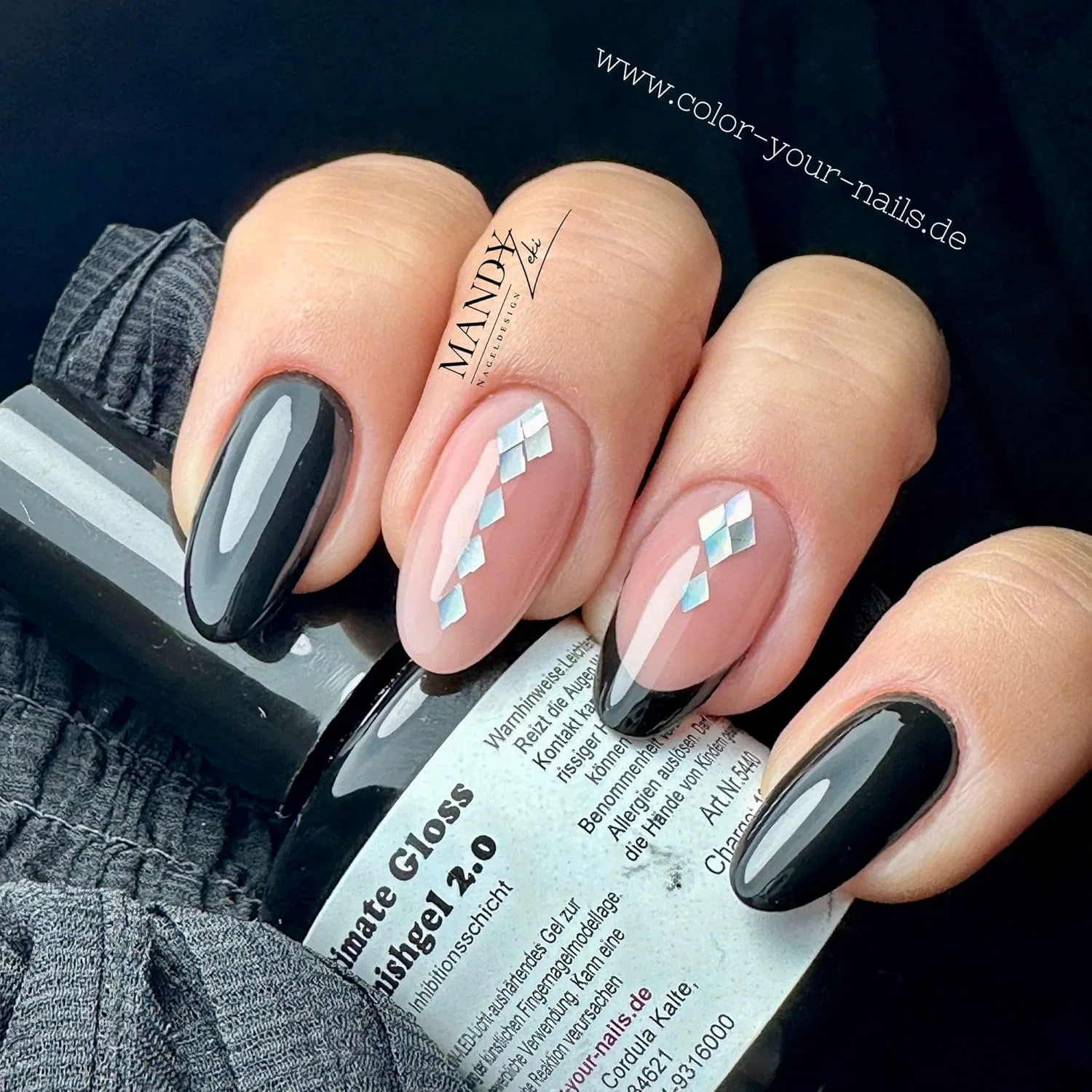 Верхнее покрытие для ногтей Ultimate Gloss Finish Gel, 15 мл Color Your Nails — фото 3