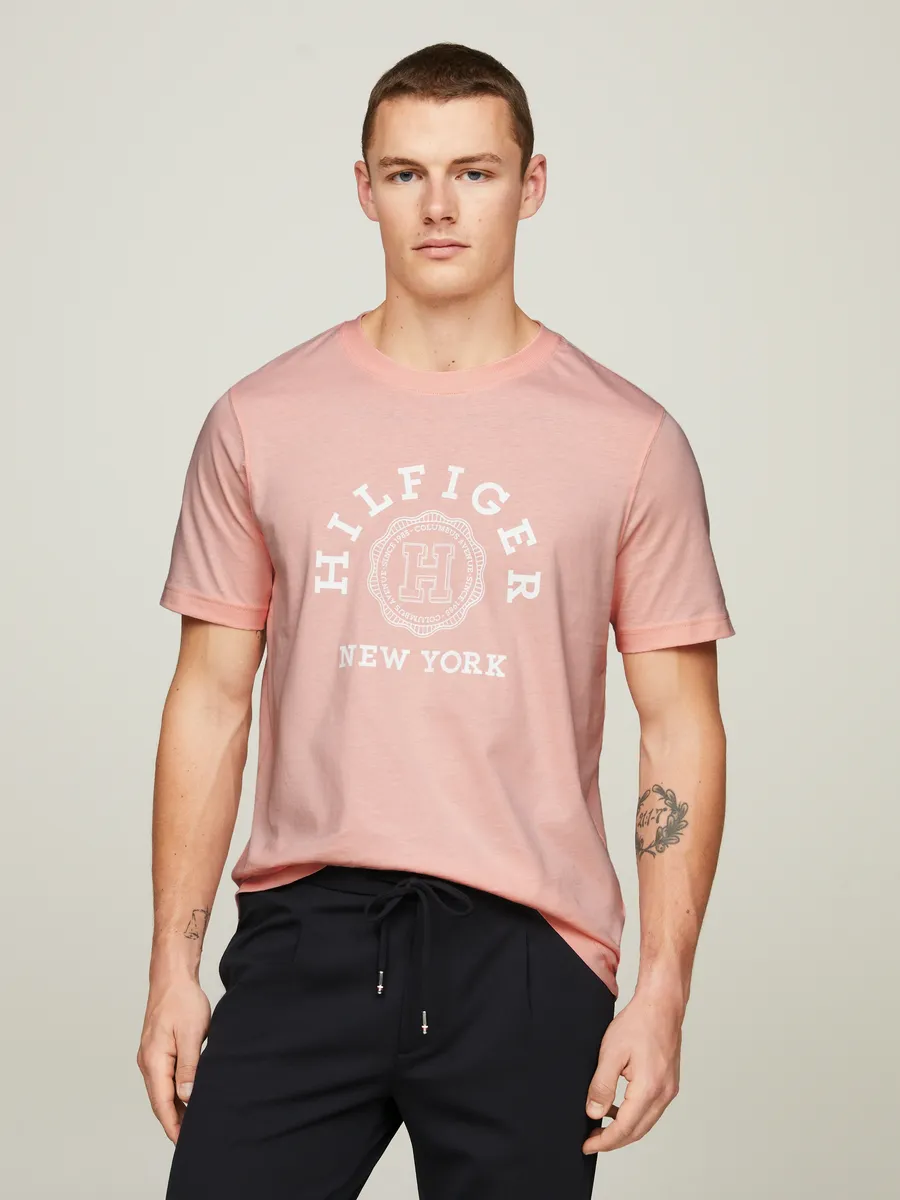 

Рубашка с принтом Tommy Hilfiger "HILFIGER COIN TEE" с ярким принтом, розовый