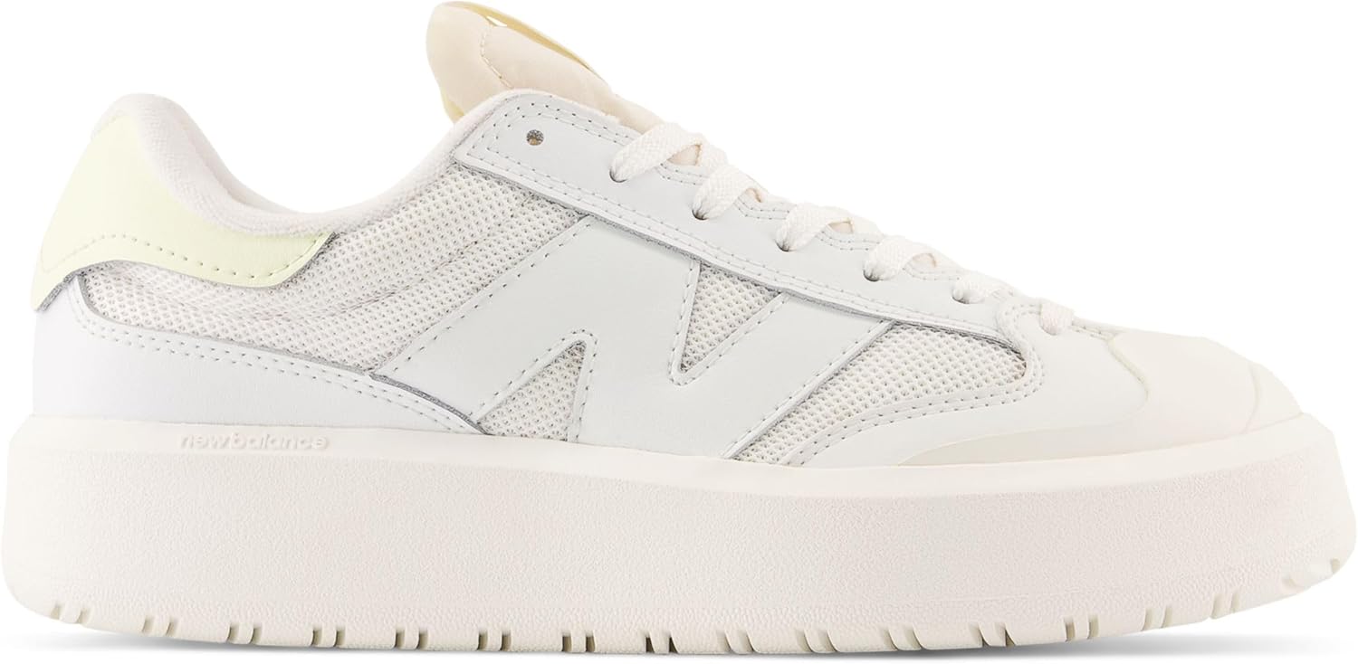 

Мужские кроссовки New Balance низкие, белый