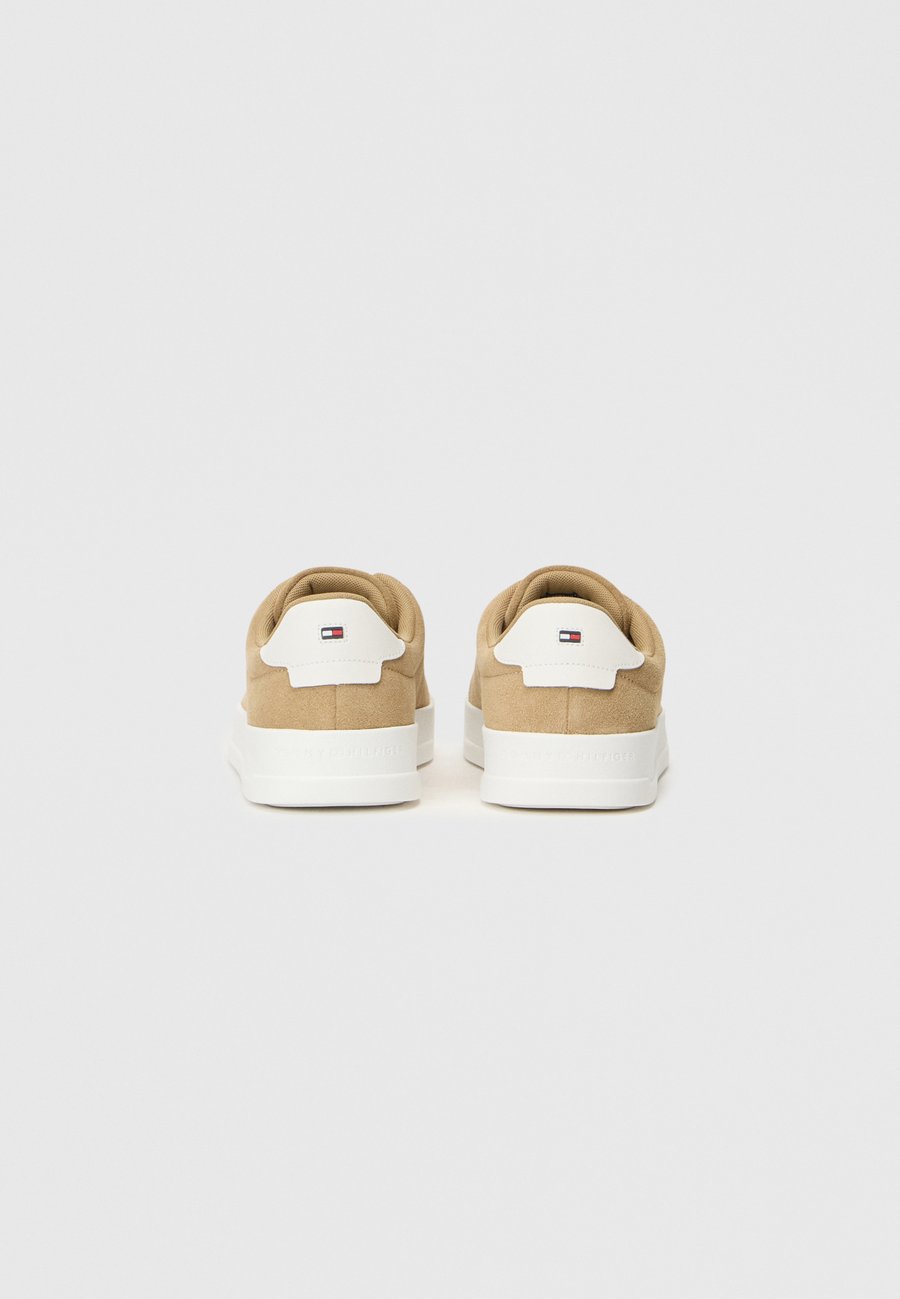 Кроссовки Tommy Hilfiger COURT CORE, Driftwood Taupe/Taupe — фото 3
