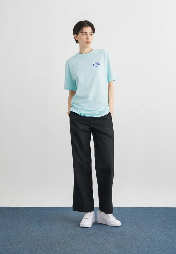 Простая футболка Nike Sportswear, Glacier Blue — фото 2