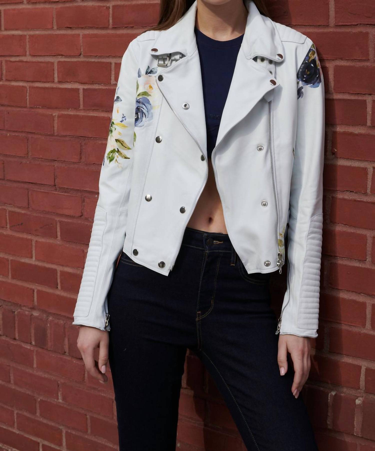 

Кожаная куртка Harley Floral Burnished белого цвета Jakett