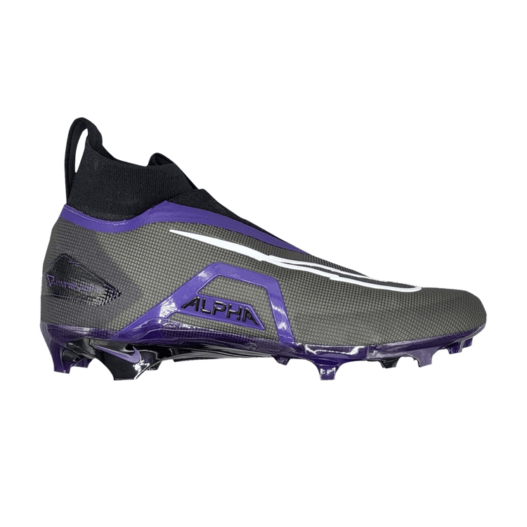 

Кроссовки Alpha Menace Elite 3 'Black New Orchid', черный