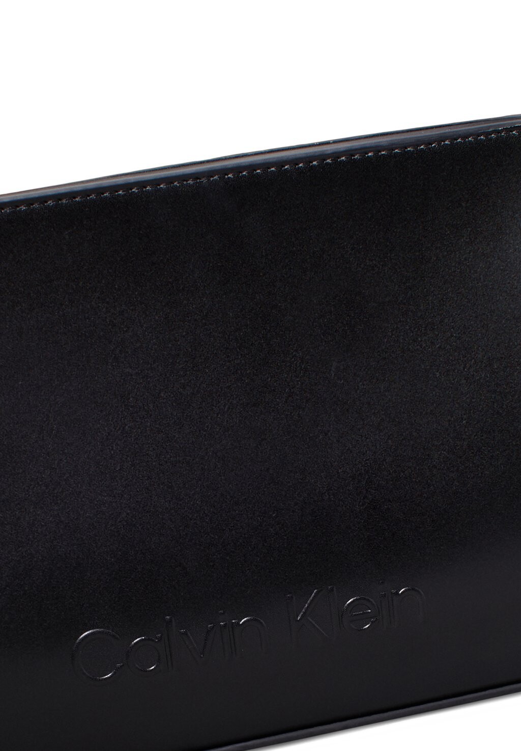 

Сумочка EMBOSSED LOGO SHOULDER BAG Calvin Klein, черный
