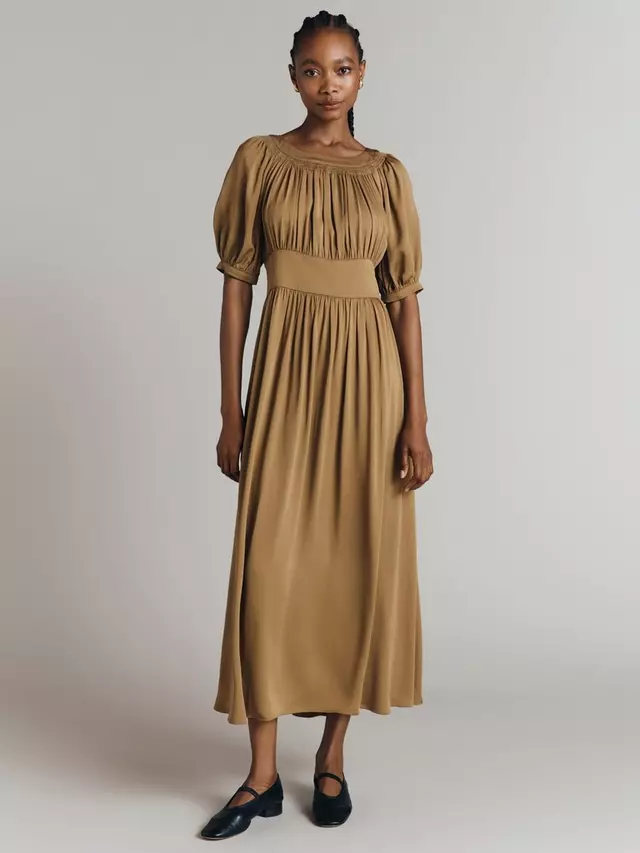 

Платье Ghost Anouk Shirred Midi