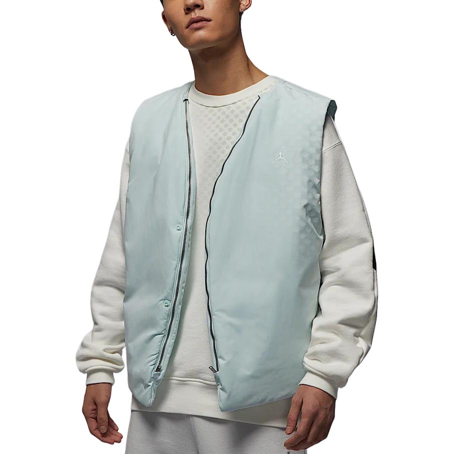 Jordan Мужская жилетка коллекции Essentials CNY светло-зелёная, Slight Green — фото 3