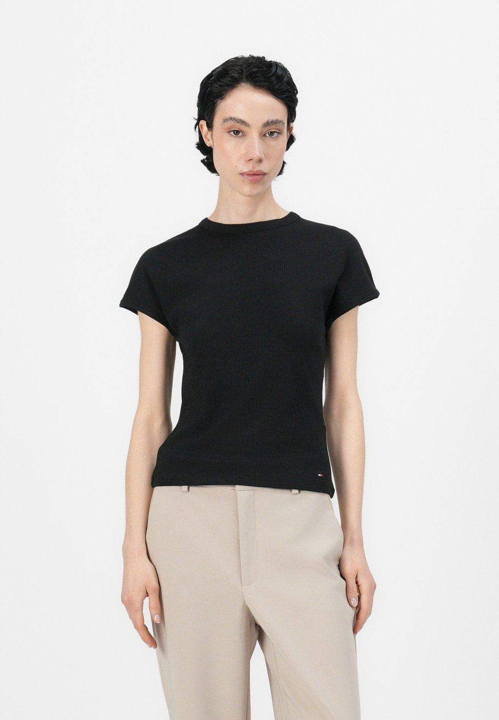 

Базовая футболка SLIM TEE Tommy Hilfiger, черный