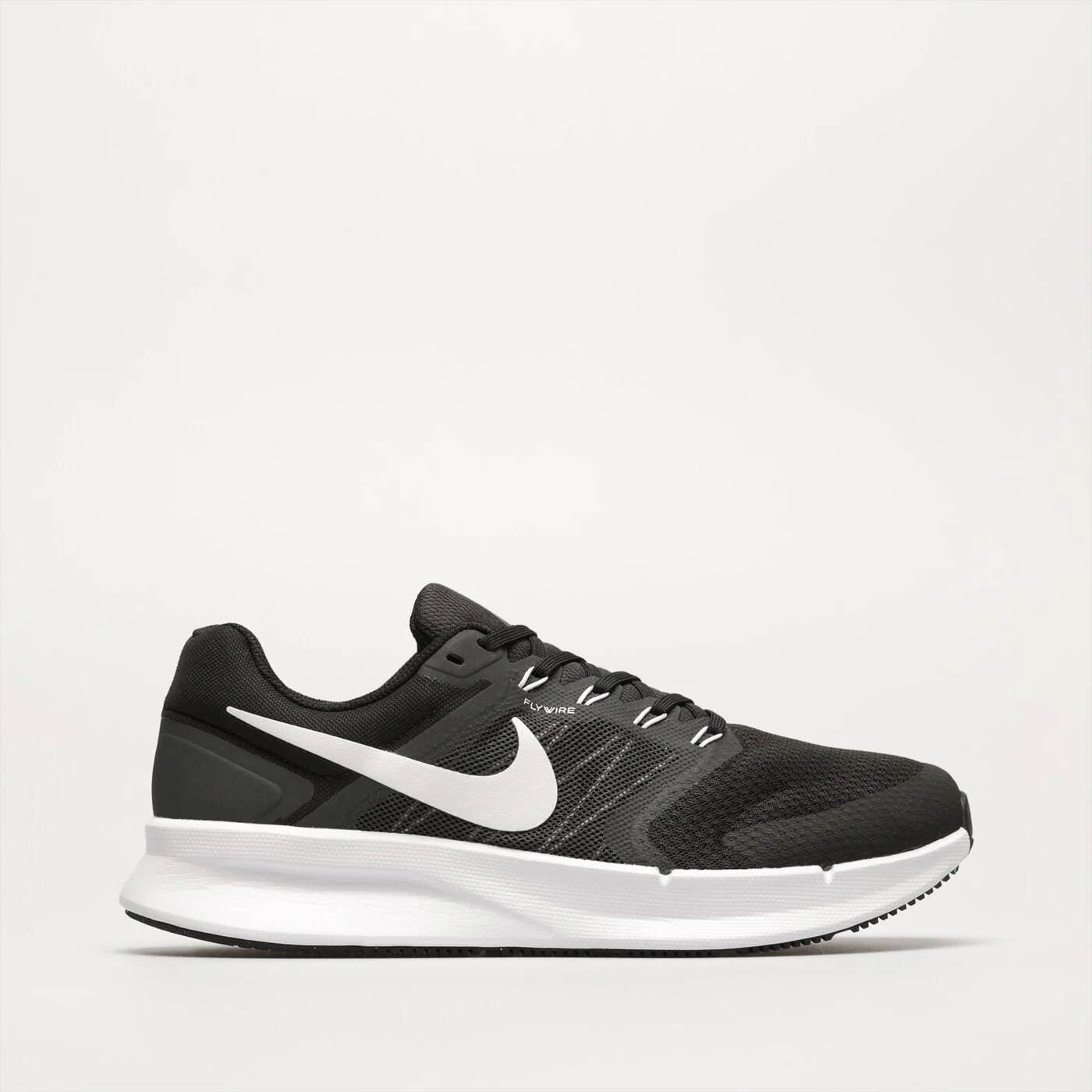 

Кроссовки Nike Run Swift 3, черный