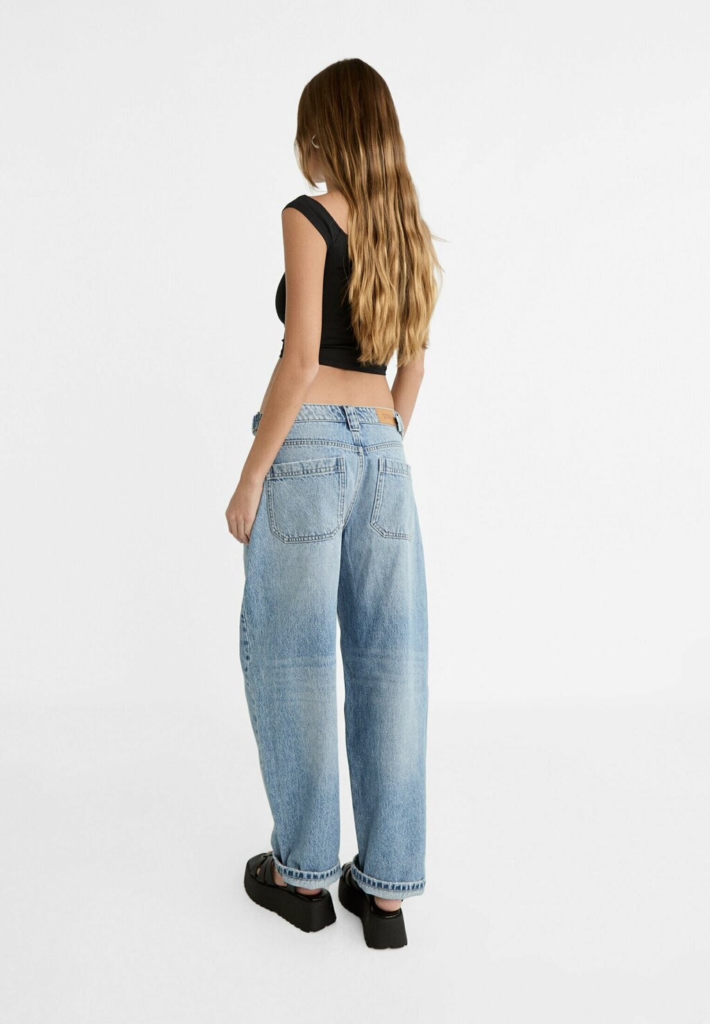 

Джинсы свободного кроя ADJUSTABLE BALLOON Stradivarius, цвет Stone Blue Denim