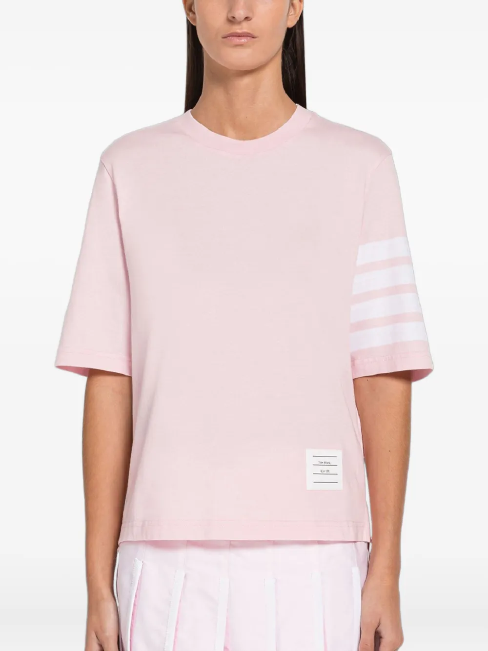 

Футболка с четырьмя полосками на рукаве Thom Browne, розовый