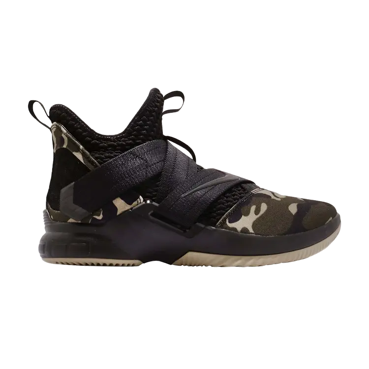 

Кроссовки Nike LeBron Soldier 12 SFG EP, черный