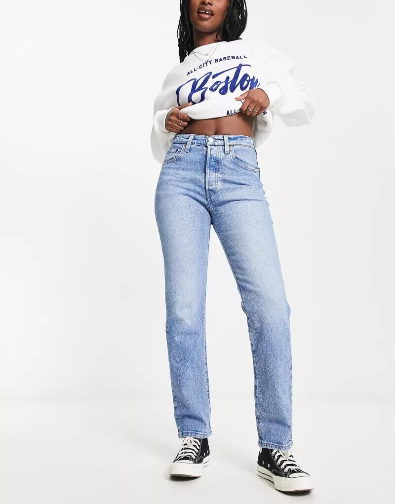 

Светлые джинсы прямого кроя Levi's 501