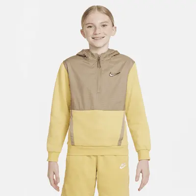 

Худи Nike Outdoor Play EasyOn, цвет Saturn Gold
