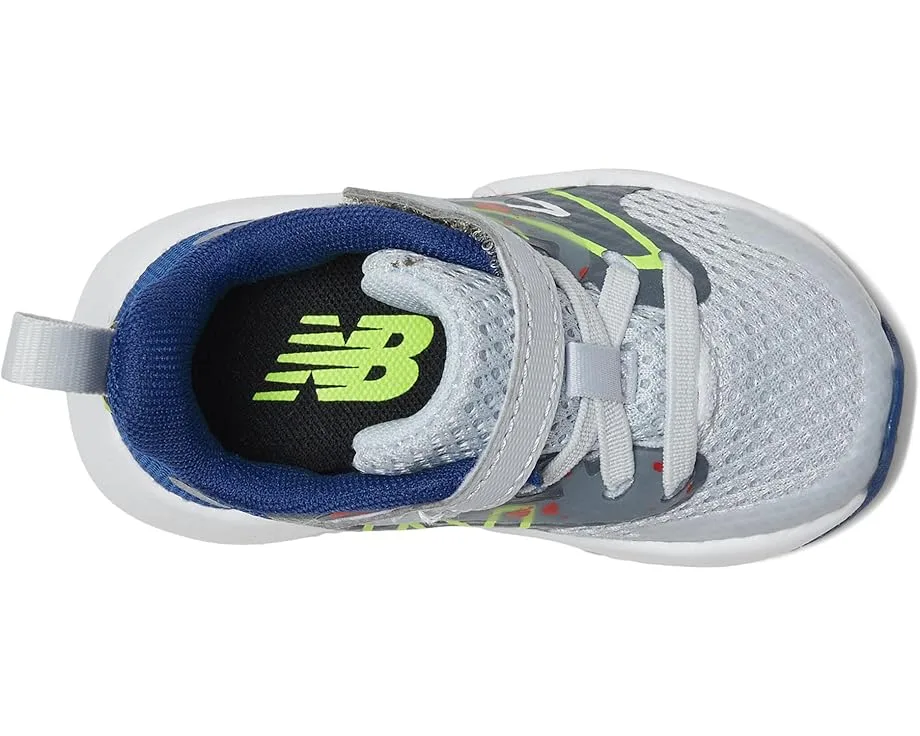 Кроссовки New Balance Kids Rave Run v2 Bungee Lace with Top Strap, Granite/InkwellSee Less — фото 2