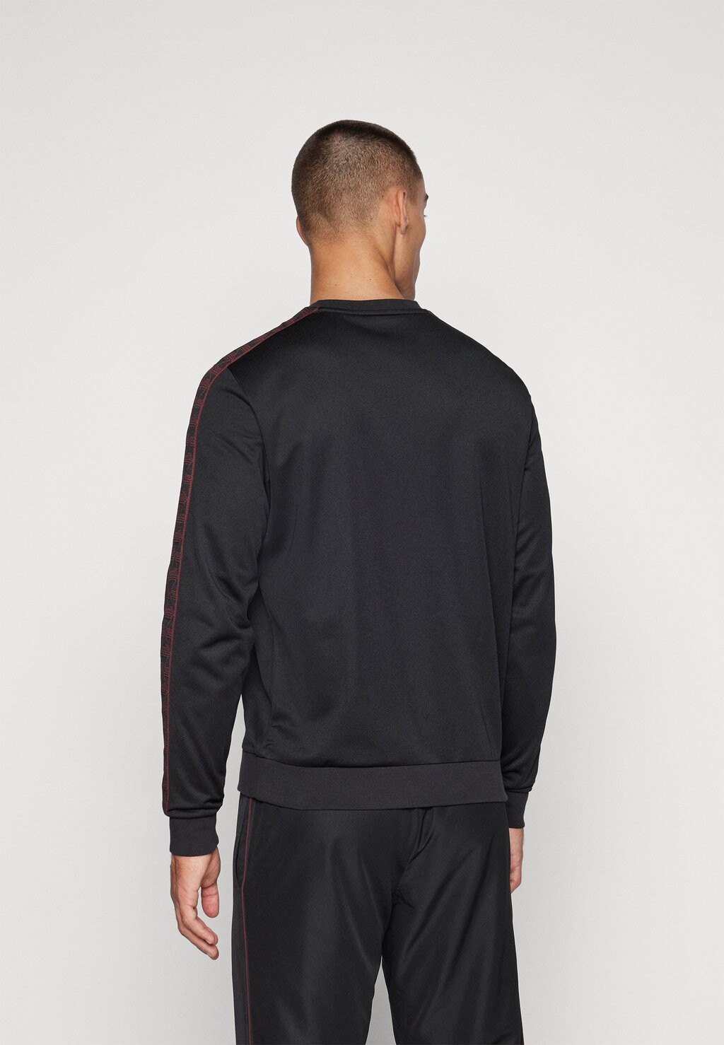 

Толстовка Lacoste Sport, черный