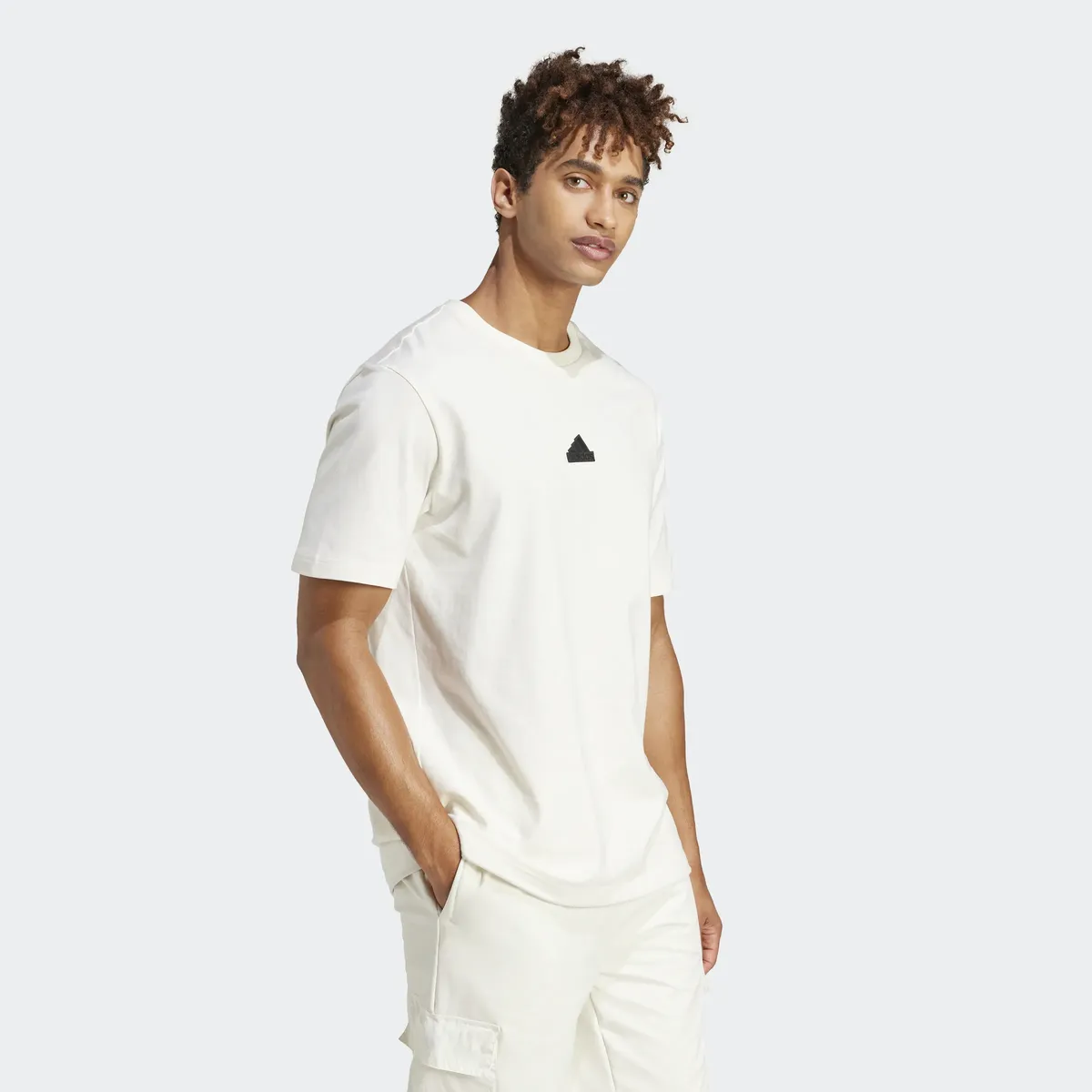 

Футболка Adidas Sportswear "M CE Q1 T", кремовый