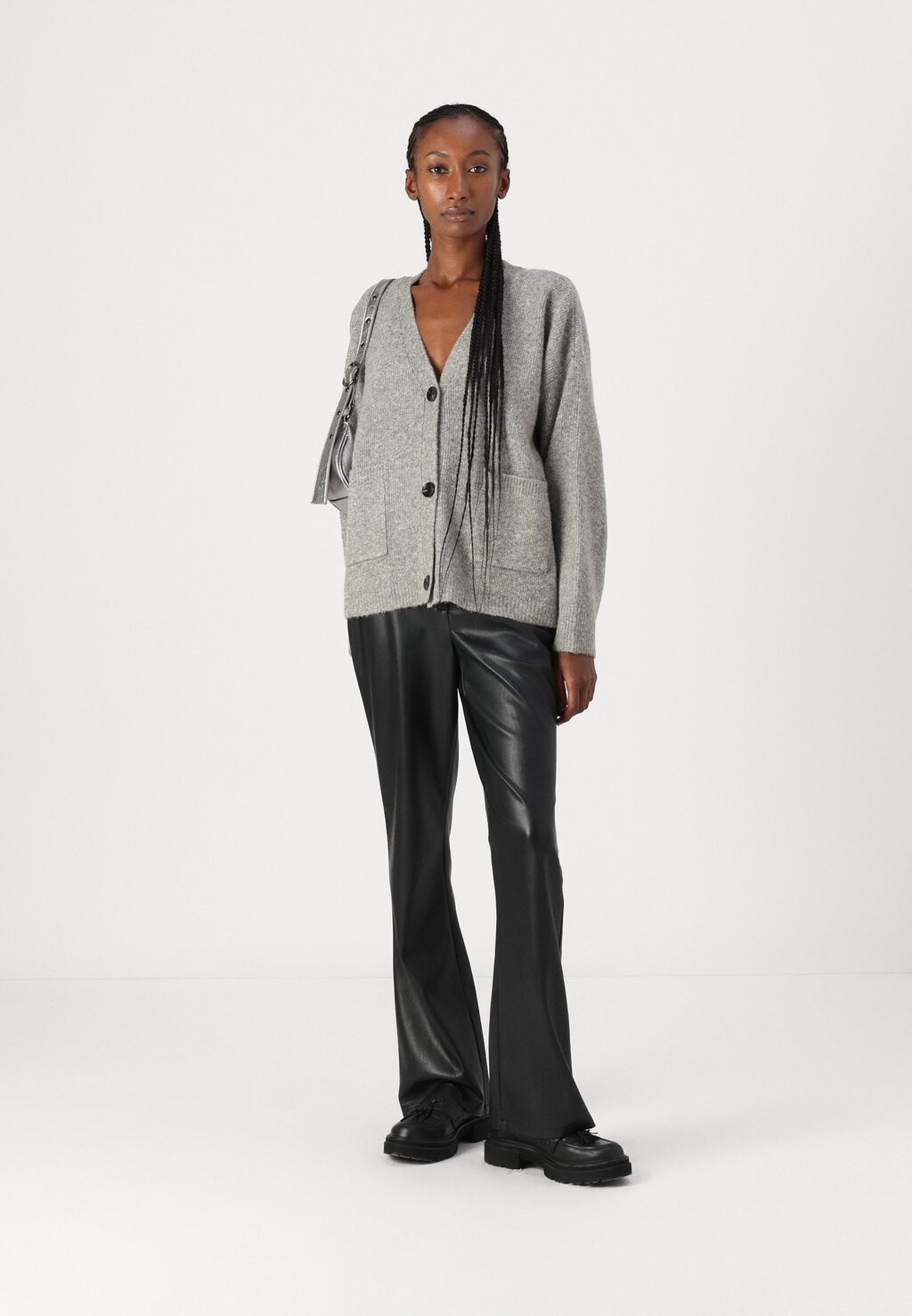 

Кардиган VMCLIO V-NECK CARDIGAN Vero Moda, цвет Mottled Grey