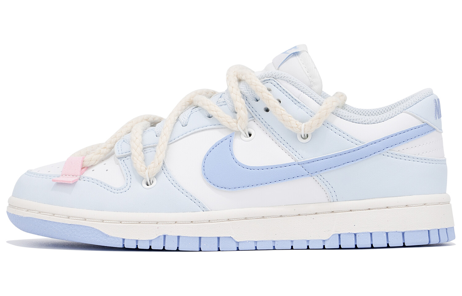 

Женские кроссовки для скейтбординга Nike Dunk, White