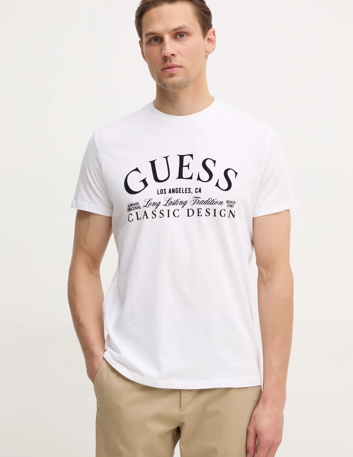 

Хлопковая футболка Guess, белый