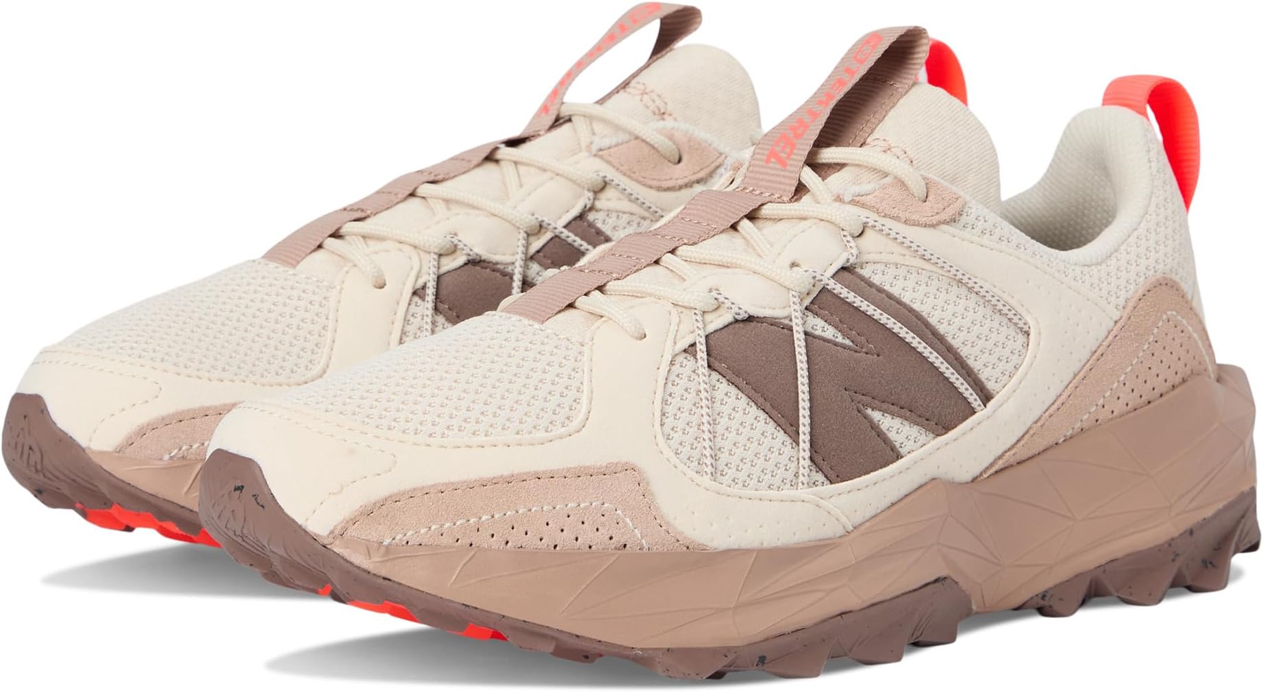 

Кроссовки New Balance Tektrel, цвет Bisque/Flat Taupe/Earth Shadow