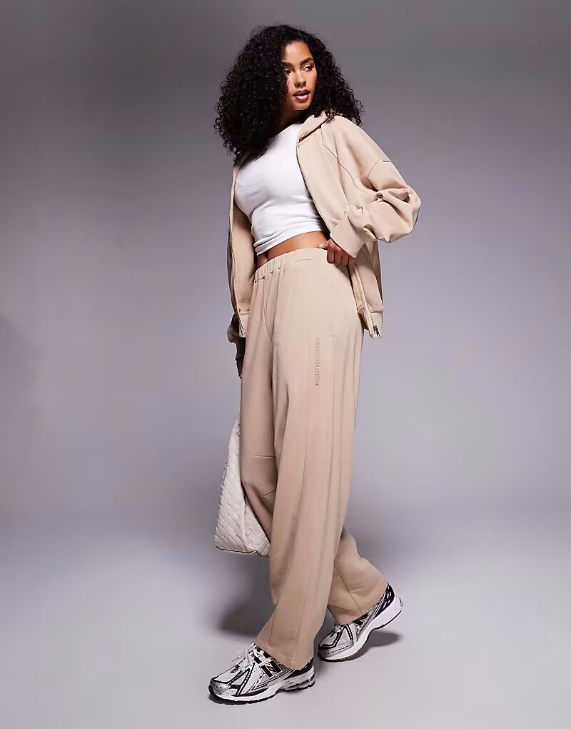 

Джоггеры Weekend Collective Coord с бочкообразными ножками шоколадного цвета Asos Weekend Collective