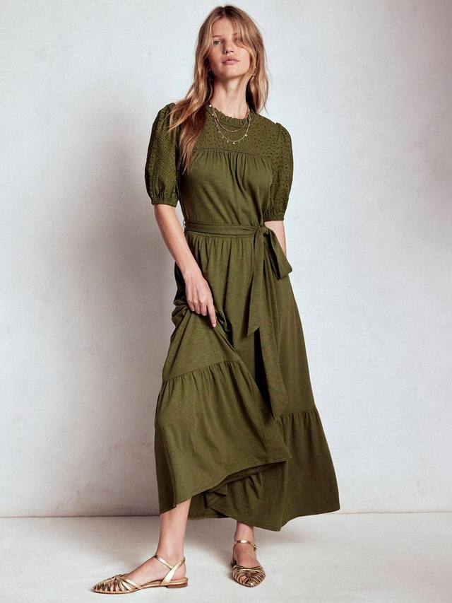 

Платье Lorelei с ярусами и вышивкой Boden, Woodland Green