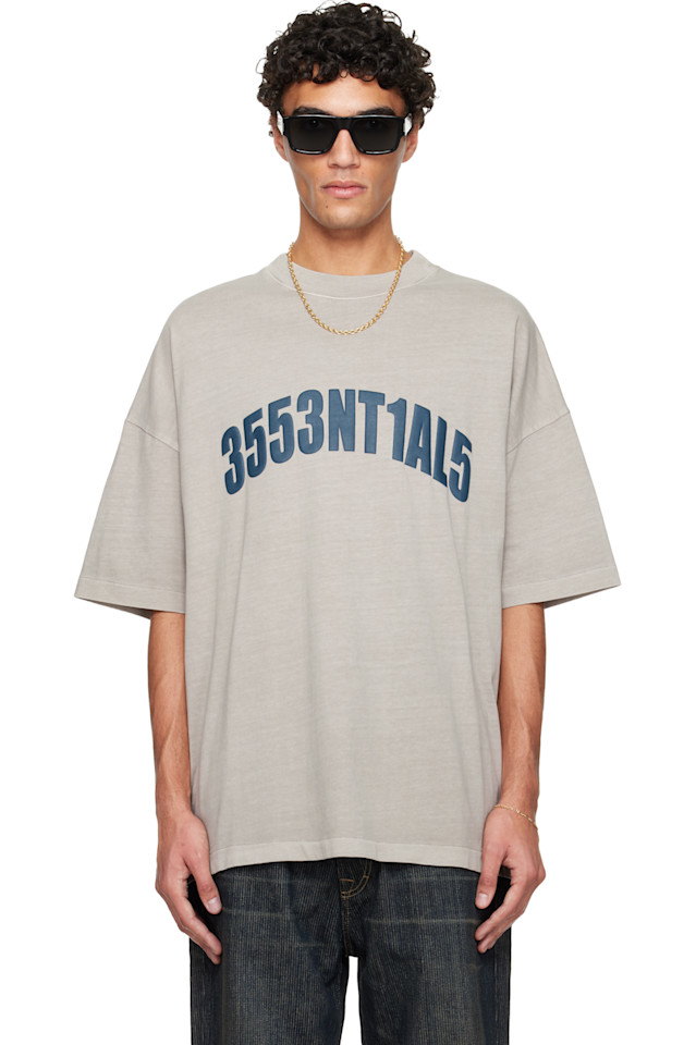 

Fear Of God Essentials Серая праздничная футболка в стиле 90-х «Нью-Йорк»