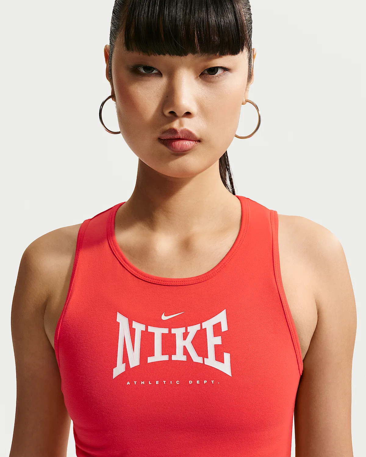 Женский облегающий укороченный топ Nike Sportswear, Light Crimson — фото 3