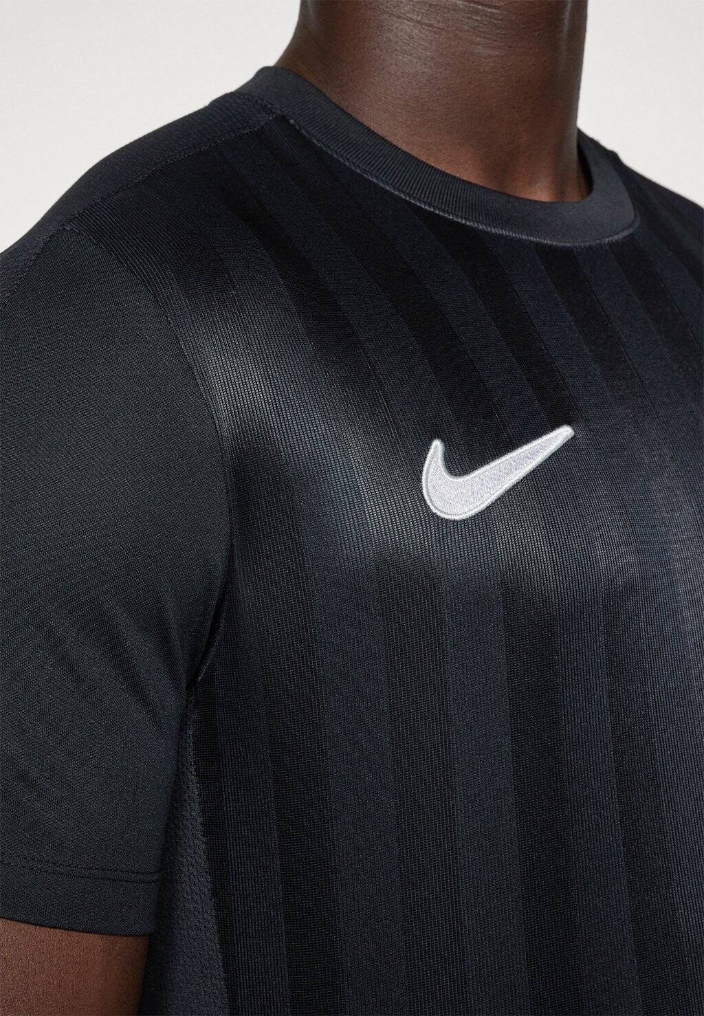 

Спортивная футболка TOP Nike, черный
