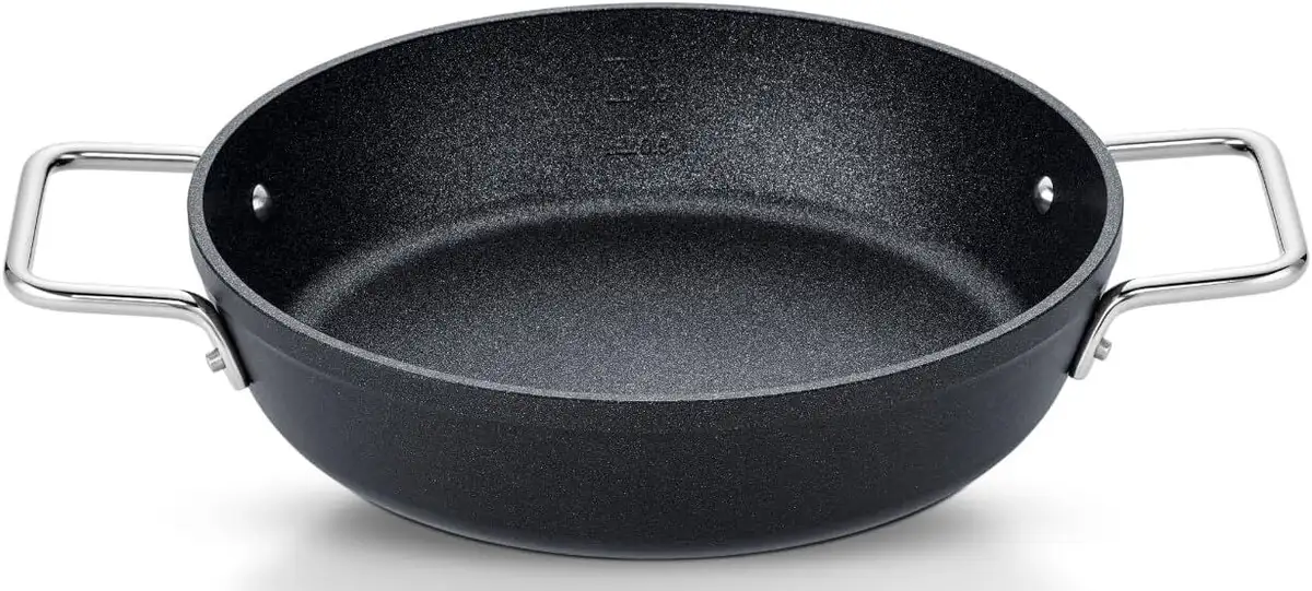 

Кастрюля сервировочная Fissler "Адамант сервировочная кастрюля 24см", алюминий, (1 шт.), антипригарное дно Cookstar adamant; Сделано в Германии Ø 32 см, черный