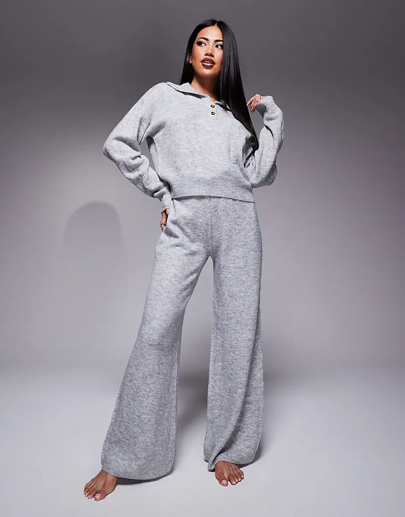 

Комплект из свитера и брюк с косичками ASOS DESIGN, серый