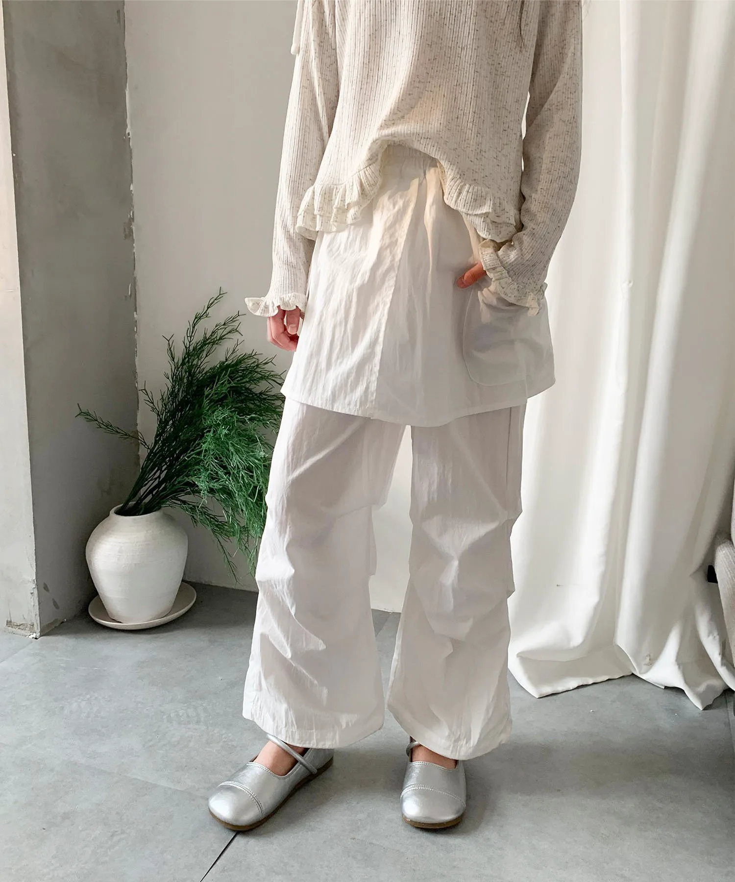 Детские широкие брюки с многоярусной расклешенной юбкой Aimoha Kids, white