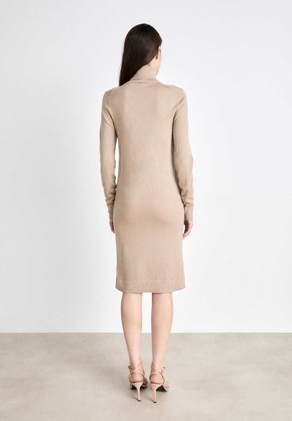

Платье-джемпер KNEE DRESS Calvin Klein, бежевый