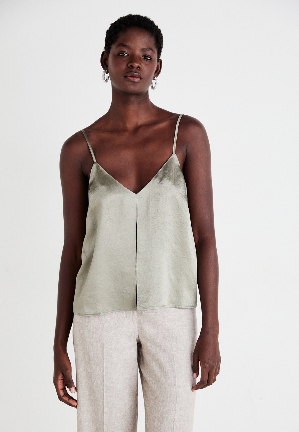 

Топ SLFSELENE STRAP Selected Femme, оливковый
