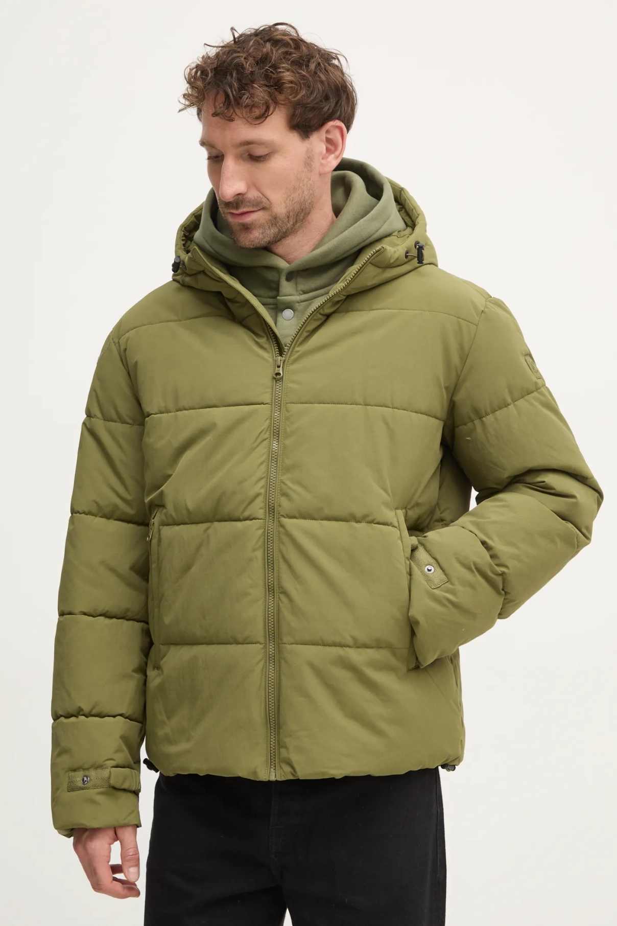 

Куртка United Colors of Benetton, зеленый
