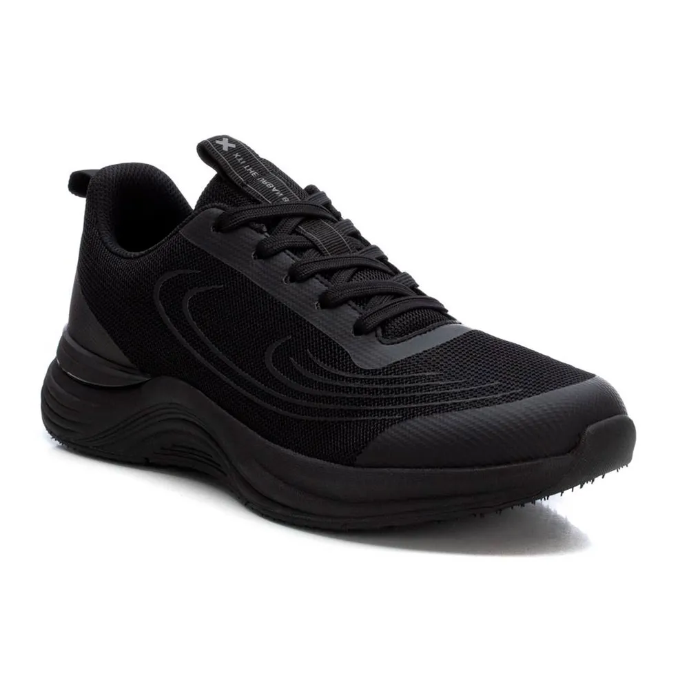 

Кроссовки Xti 143153 trainers, черный