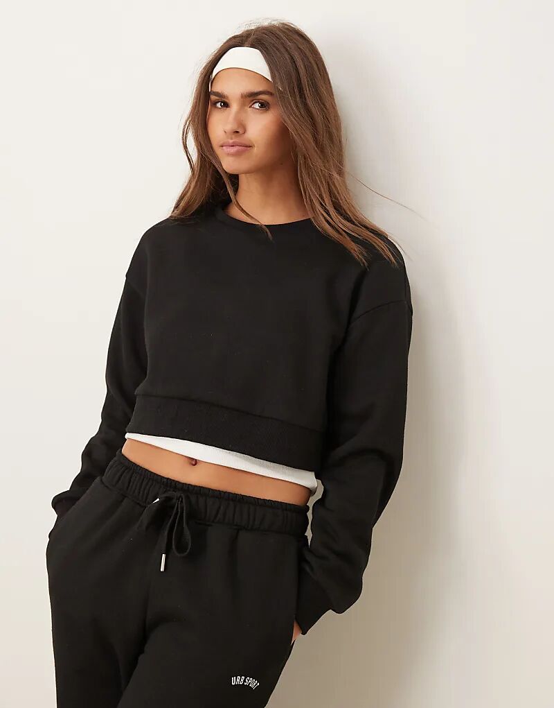 

Укороченная толстовка для отдыха черного цвета Urban Threads