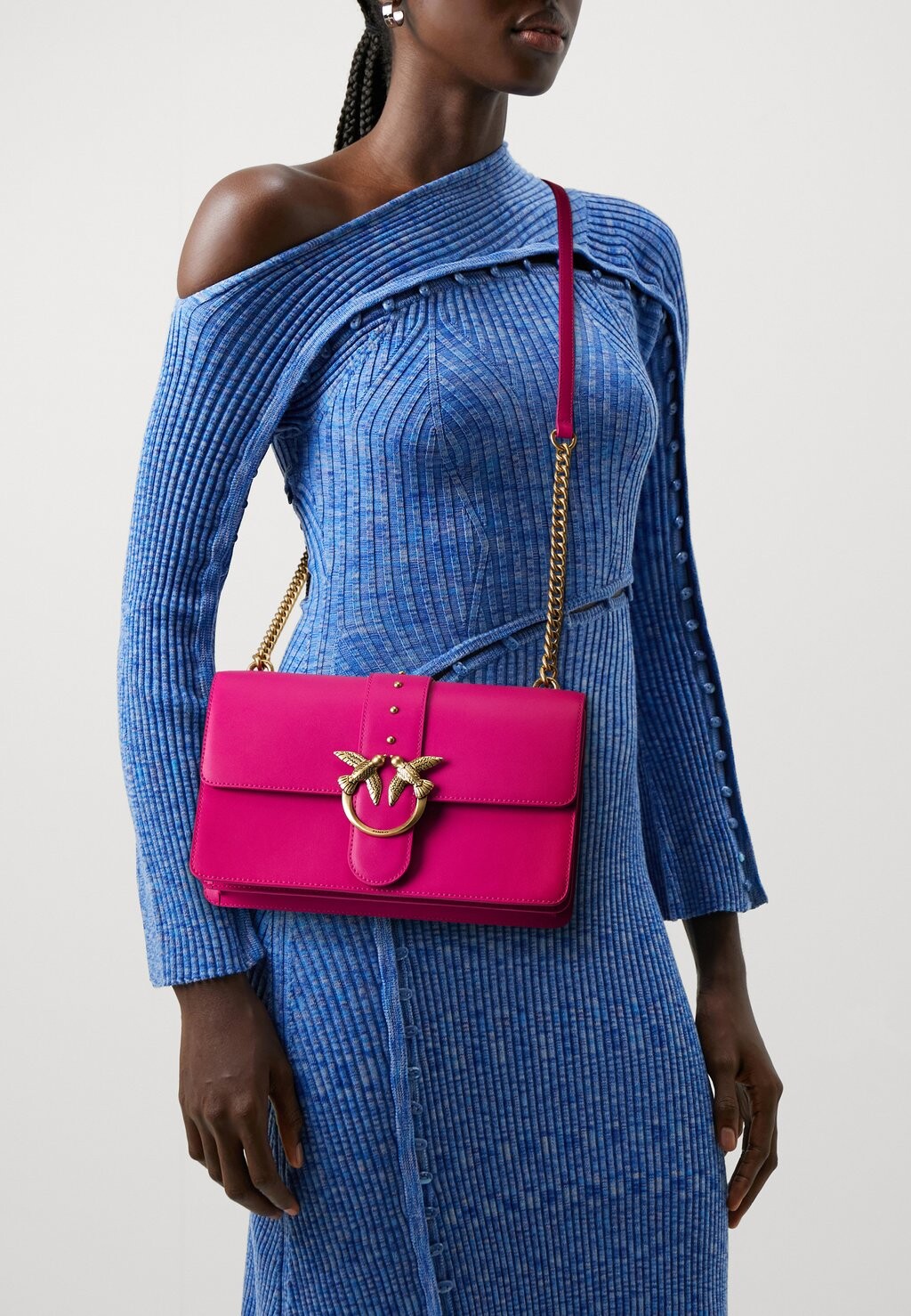 

Сумка на плечо Love One Classic Pinko, цвет pink pinko