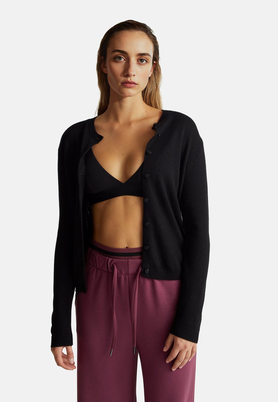 

Кардиган United Colors of Benetton Cardigan, Black