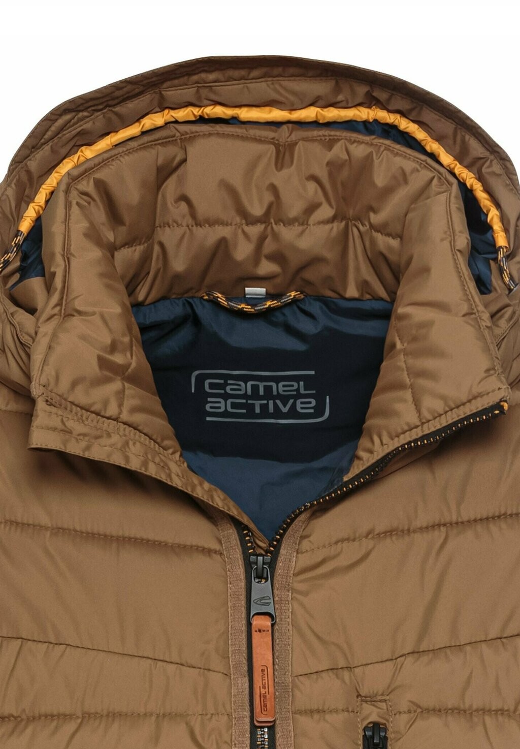 

Зимняя куртка STEPP MIT ABNEHMBARER KAPUZE camel active, коричневый