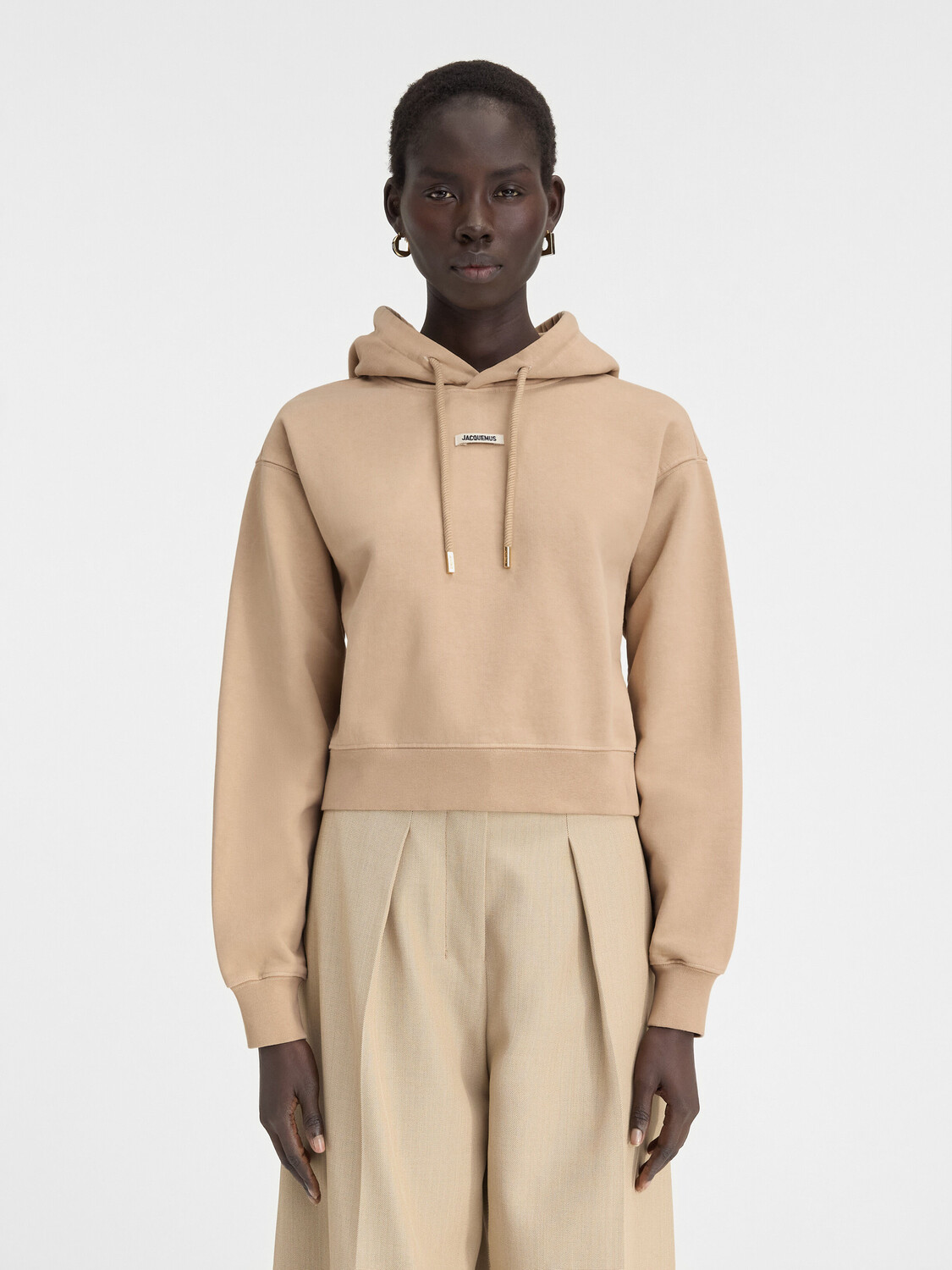 

Толстовка с капюшоном и логотипом Grosgrain JACQUEMUS The Gros Grain hoodie, бежевый