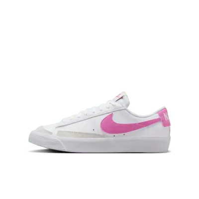 

Кроссовки Nike Blazer Low '77, цвет White/Sail/Playful Pink