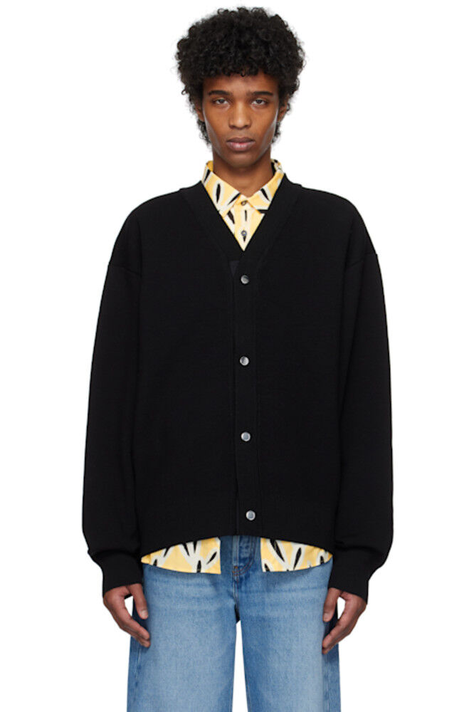 

Черный кардиган La Casa «The Buttoned» JACQUEMUS