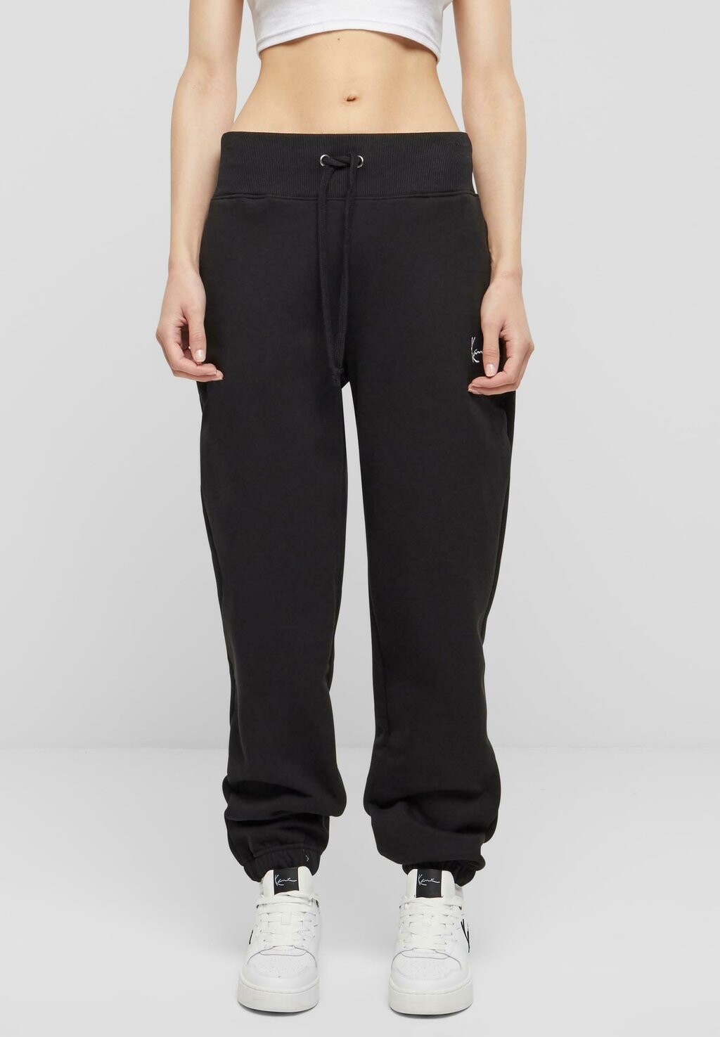 

Брюки для бега SMALL SIGNATURE ESSENTIAL OS Karl Kani, цвет black